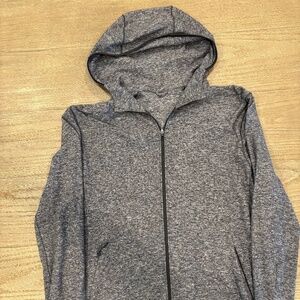 MEN'S LULULEMON RUNNING JACKET GRAY SIZE MEDIUM